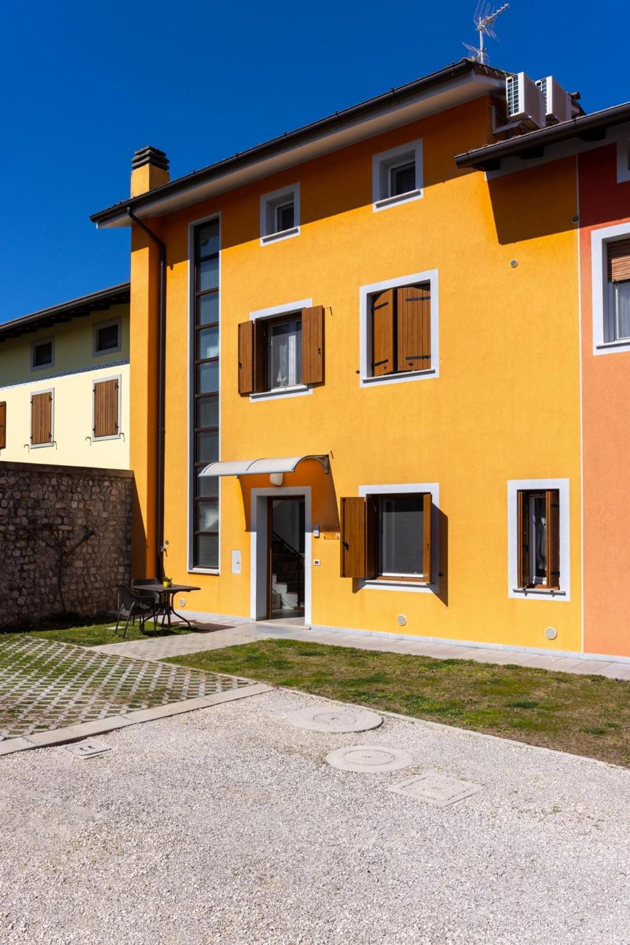 Albergo Diffuso Magredi Vivaro Exterior photo